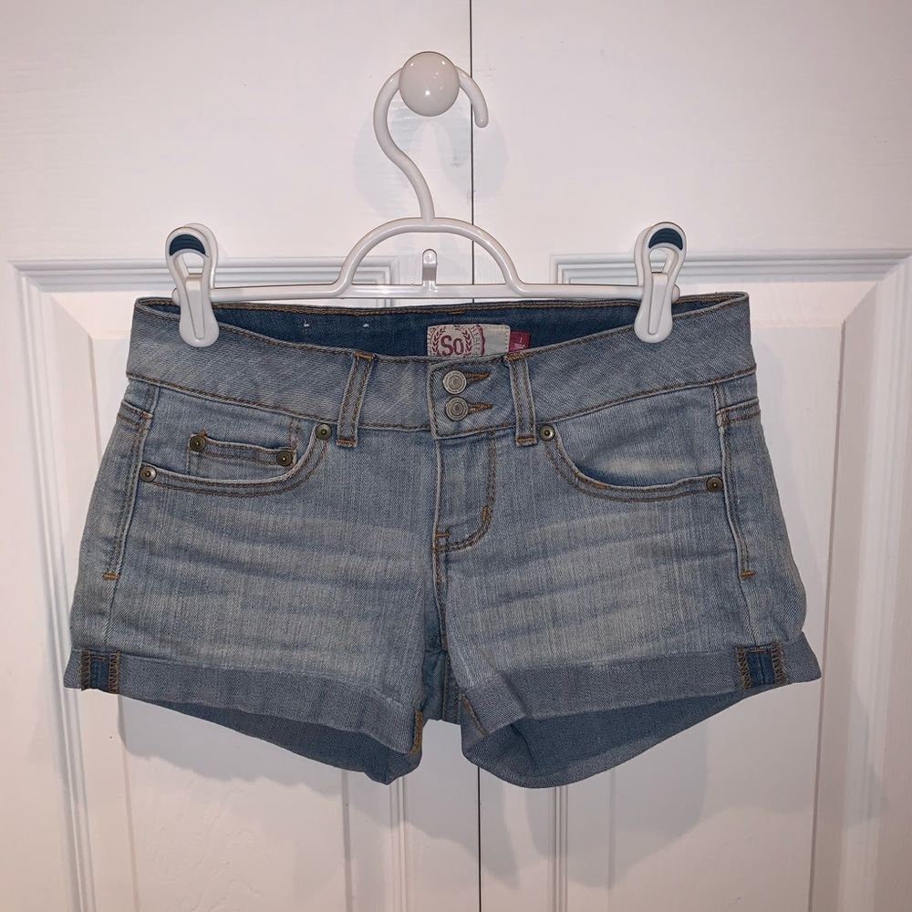 Jean shorts!
